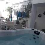 Iokasti * Fira (Santorini)