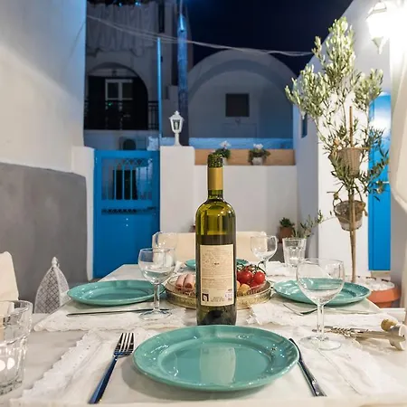 فيلة Iokasti ثيرا