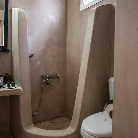 Iokasti Вилла Тира